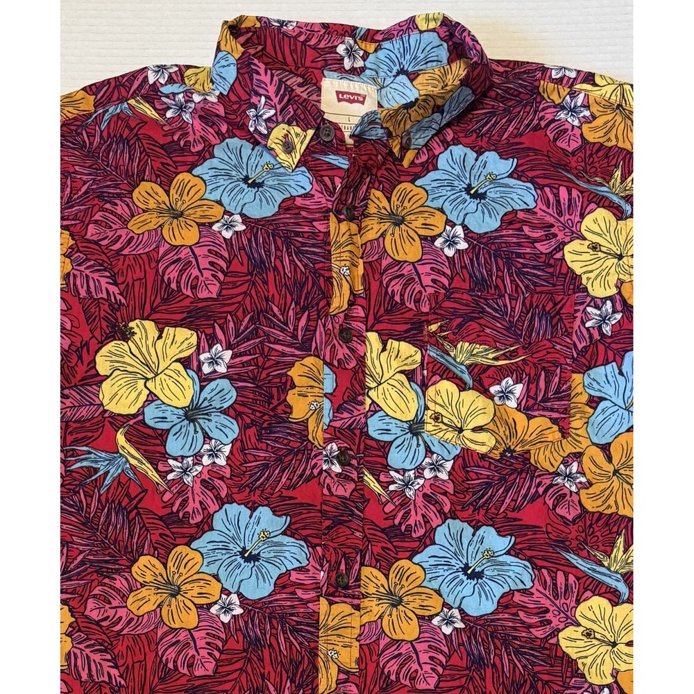 LEVI'S - Men's Shirt -  Red Floral Tropical Button Short Sleeve - Size Large